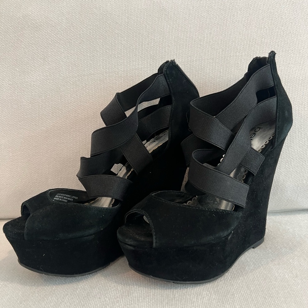 Bebe Black Suede Platform Wedge Heels Strappy Y2K Size 6.5